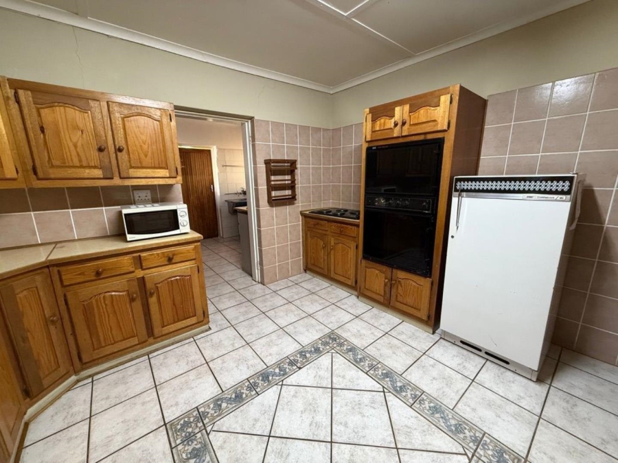 4 Bedroom Property for Sale in Afrikaskop Free State